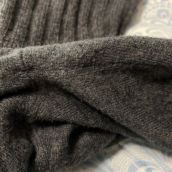 Express Cowl neck sweater - Picture 6 of 6